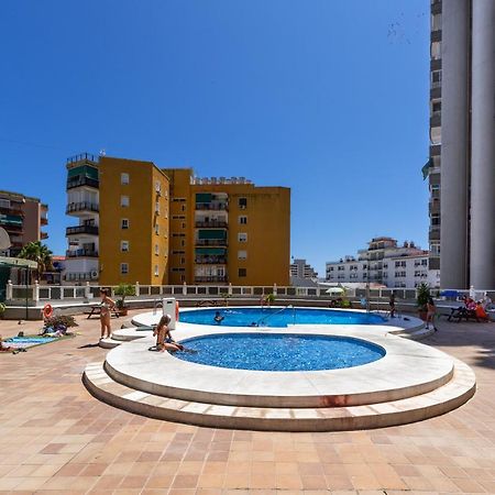 Apt Playa Y Montana Apartment ตอร์เรโมลิโนส ภายนอก รูปภาพ