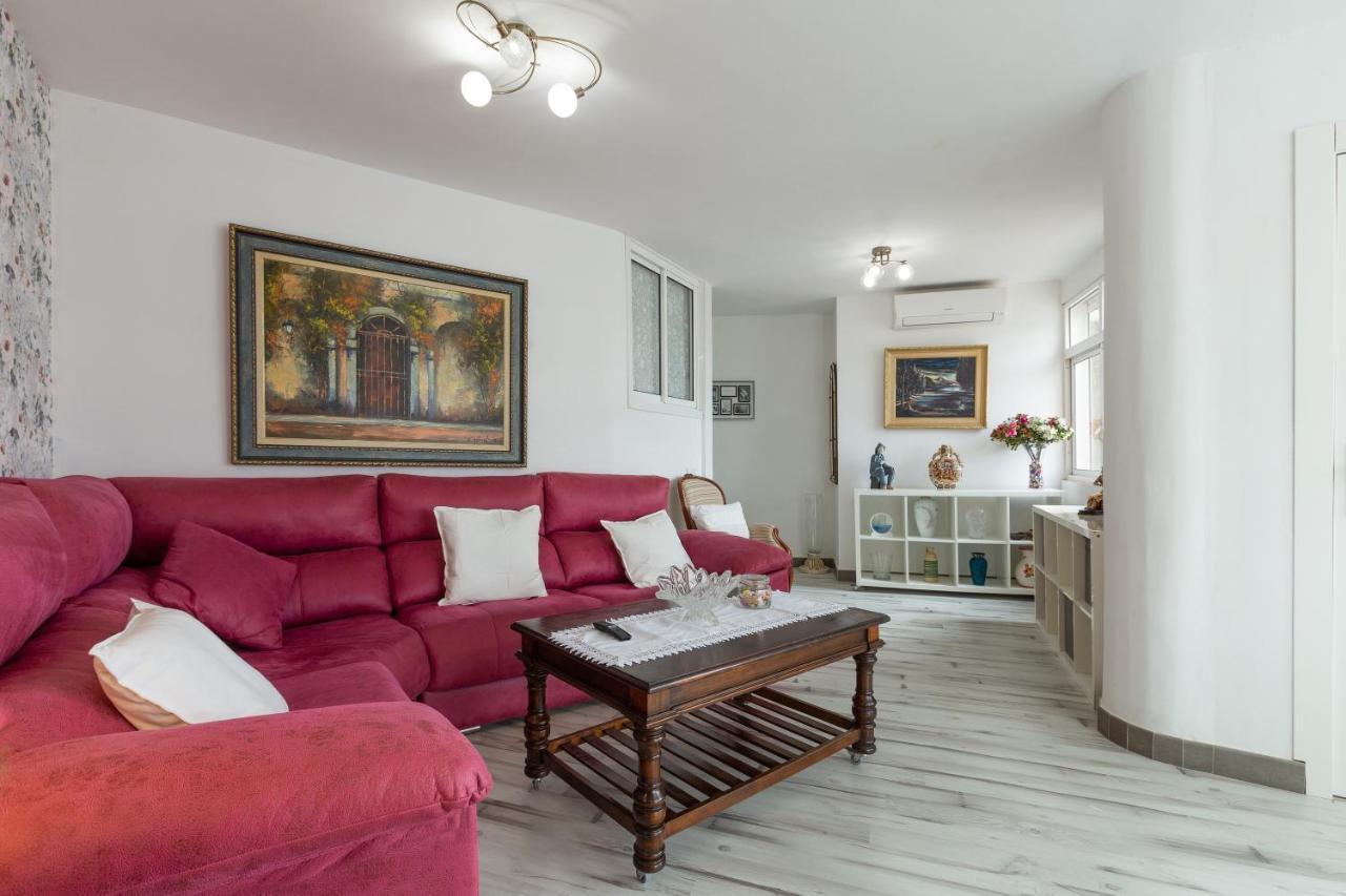 Apt Playa Y Montana Apartment ตอร์เรโมลิโนส ภายนอก รูปภาพ